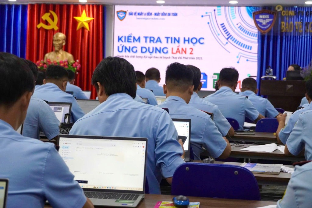 ỨNG DỤNG CÔNG NGHỆ – CHUẨN HÓA ĐỘI NGŨ ĐỘI TRƯỞNG