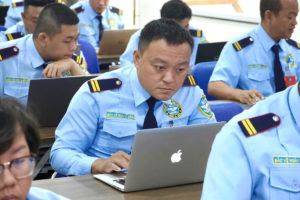 Thi tin học ứng dụng công nghệ - đội trưởng bảo vệ làm bài thi